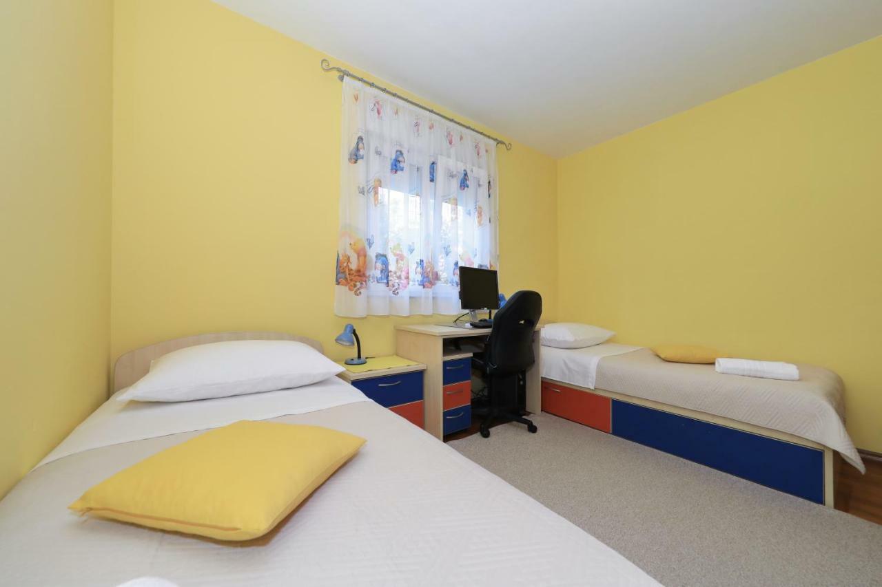 Apartment Toni Zara Esterno foto