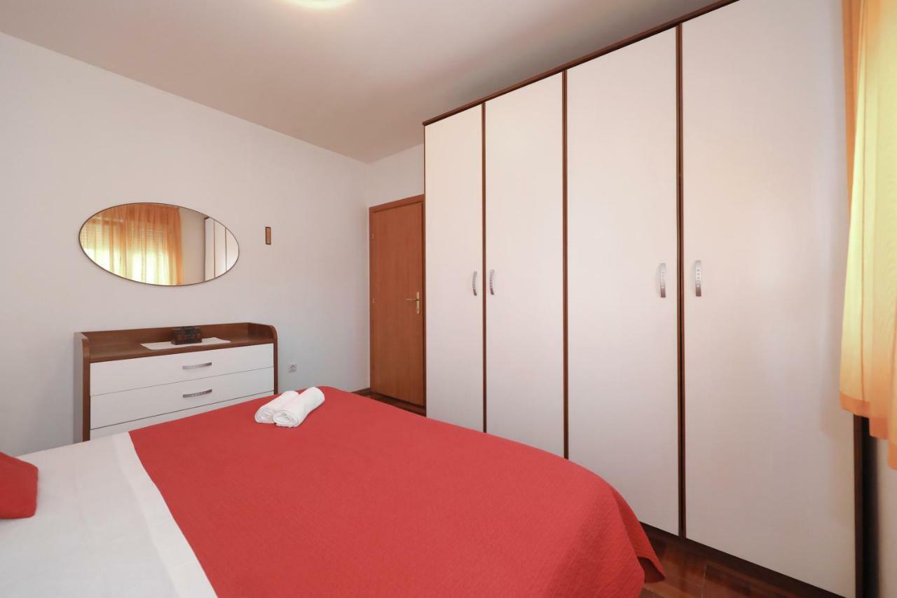 Apartment Toni Zara Esterno foto